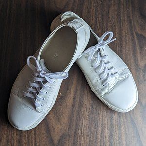 Rancourt Court Classic Low, White on White, sz9.5D